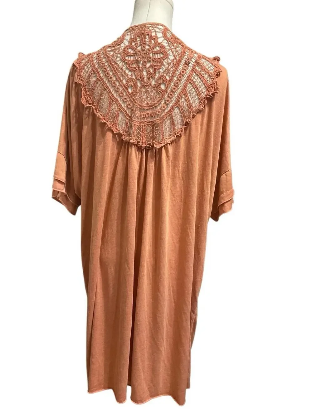 KORI AMERICA Cardigan M Peach Boho Crochet Back Open Front Kimono Preloved - A9